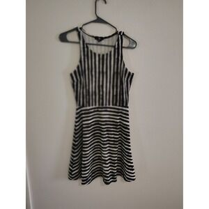 HM‎ Womens Black White Striped Sleeveless Fit Flare Skater Mini Dress Small